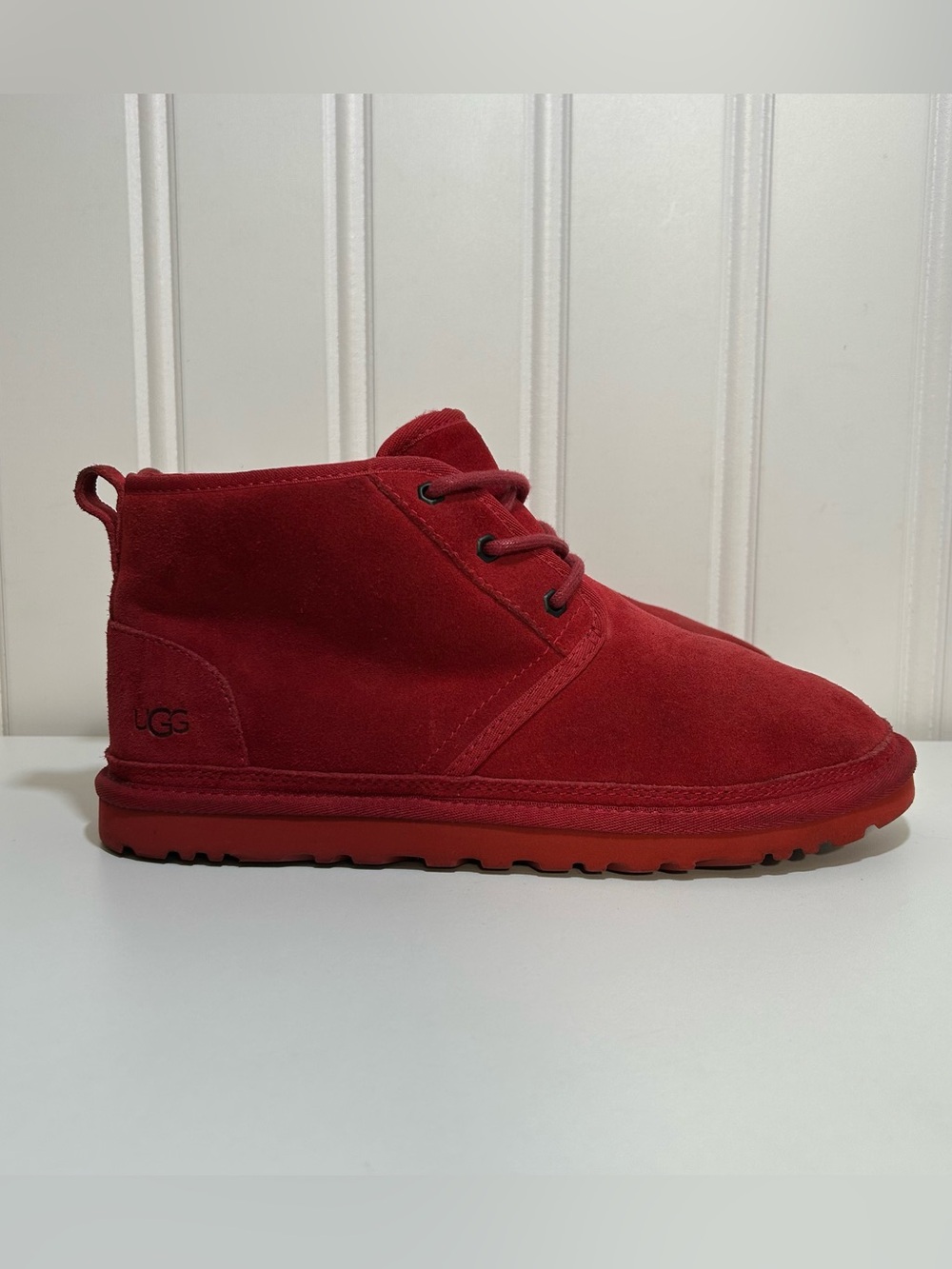 UGG neumel Red Suede Chukka Boot lined Lace-Up men’s 10